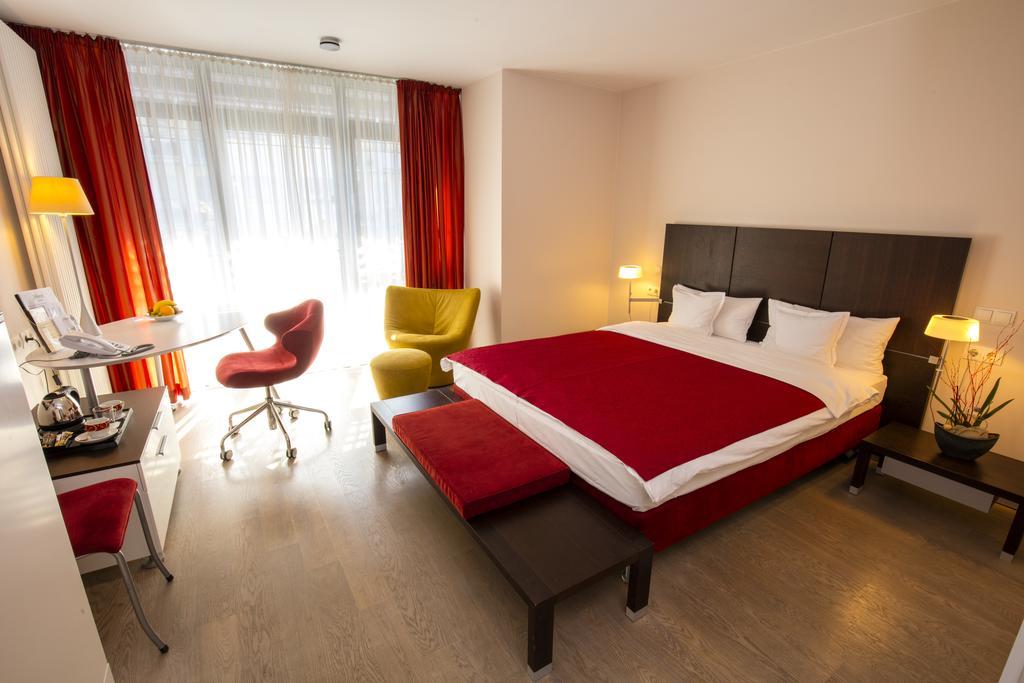 Design Hotel Zollamt 카이저슬라우테른 외부 사진
